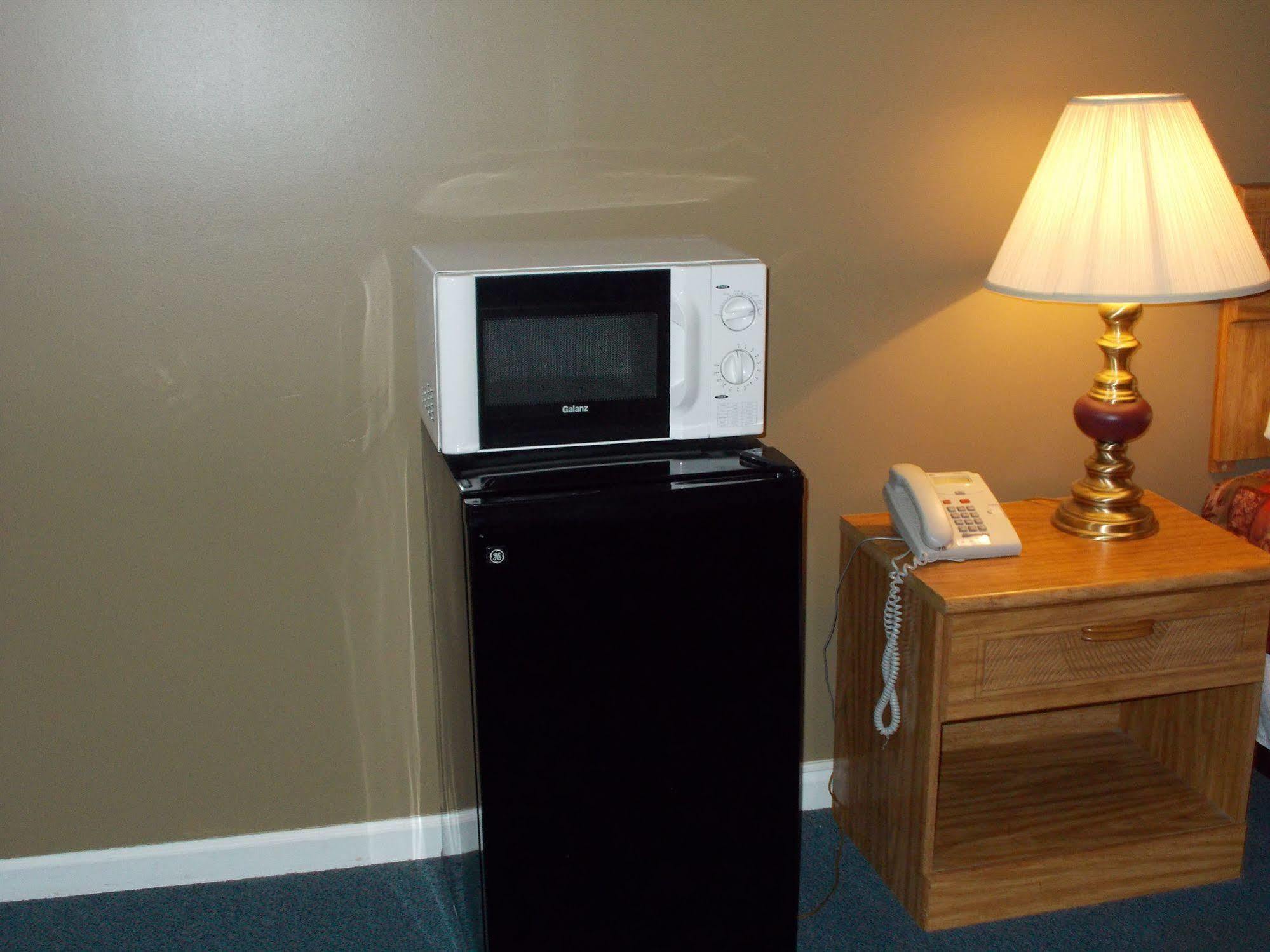 Motel 6-Metropolis, Il 外观 照片